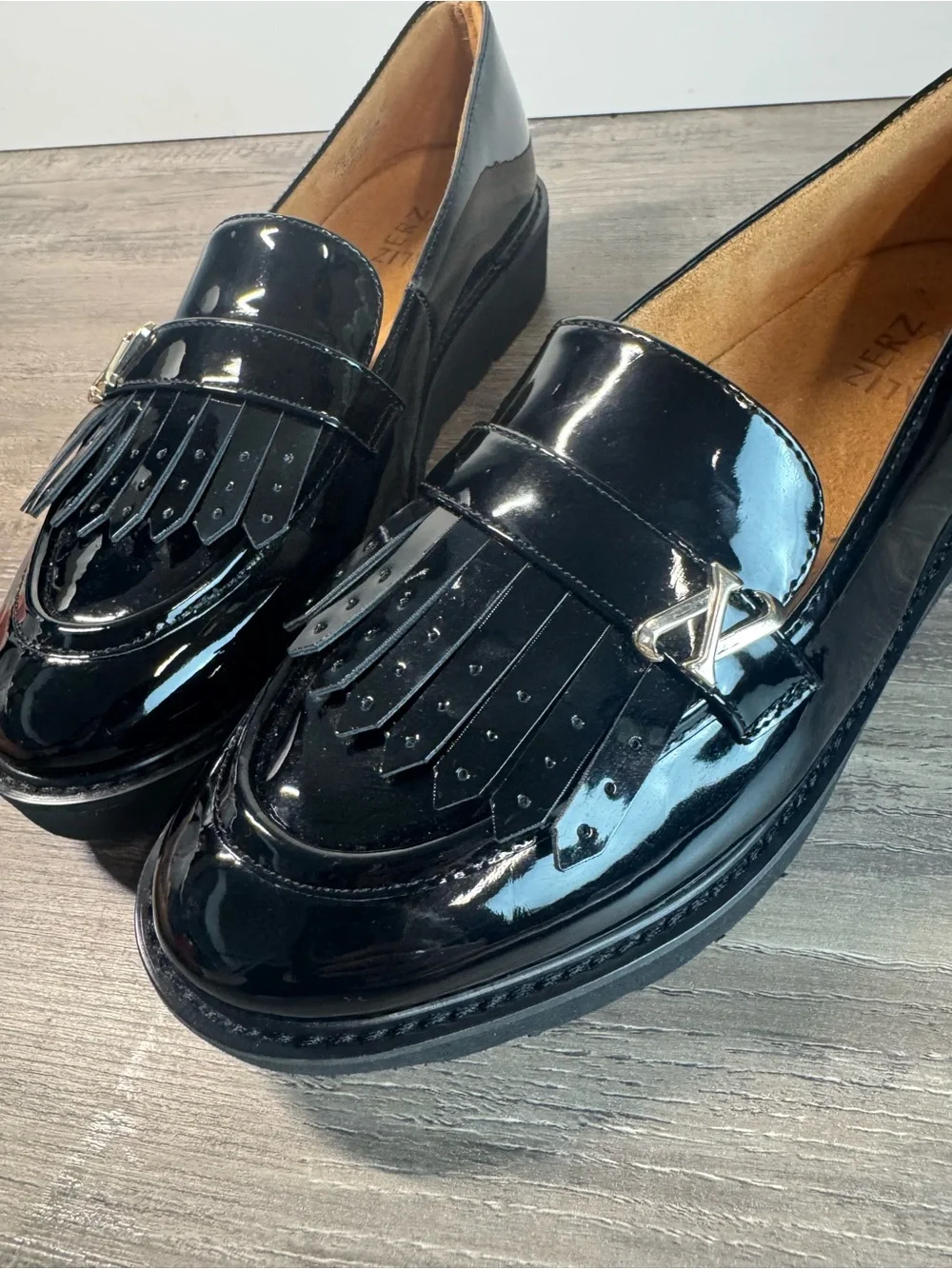 Naturalizer Black Patent Kiltie Loafer Expert Slip On Size 8.5/EU39 $110